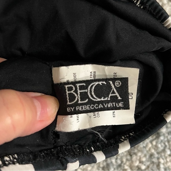 BECCA by Rebecca Virtue Primitive Journey High neck  swim top,tassled tie,size L - Picture 2 of 5